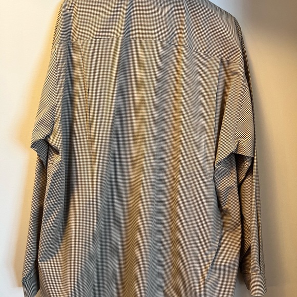 Structure shirt - Picture 3 of 3